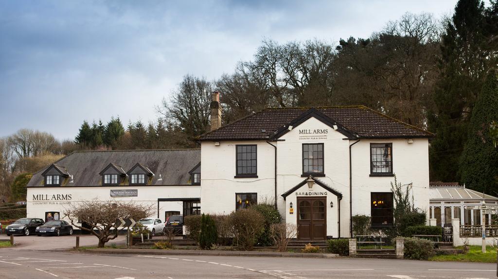 The Mill Arms Hotel Romsey Luaran gambar